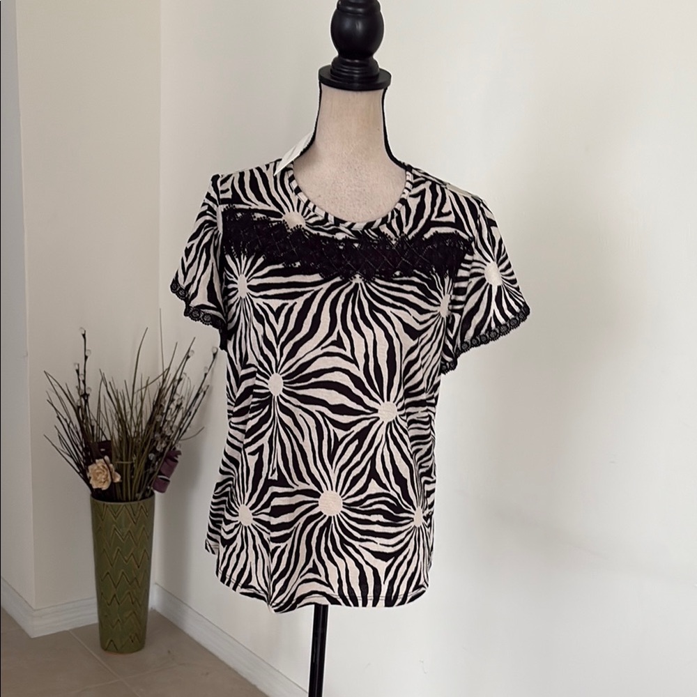 NWT large como blu stretchy shirt 720